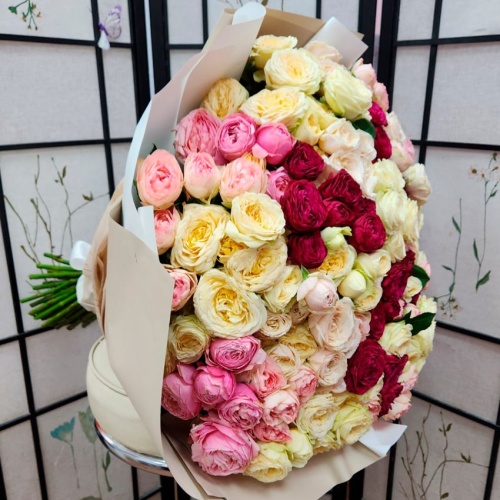 Розы Кустовые Эквадор Премиум фото 3