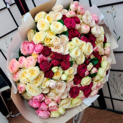 Розы Кустовые Эквадор Премиум фото 4