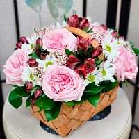 Корзина с цветами Микс