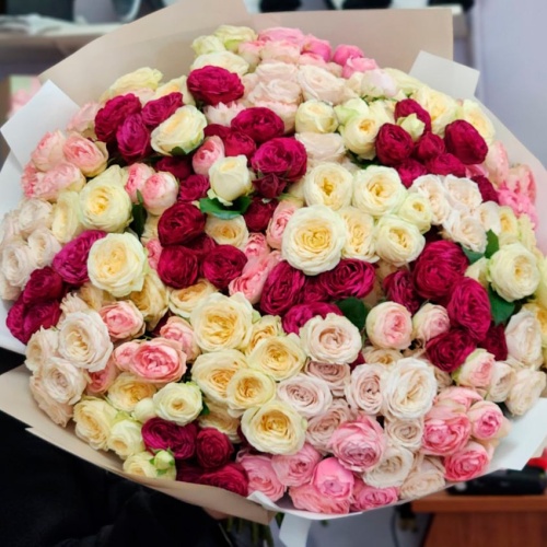 Розы Кустовые Эквадор Премиум фото 2