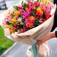 Букет из Альстромерии