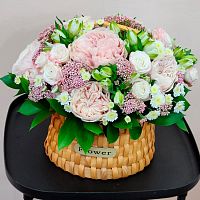 Корзина с цветами Микс