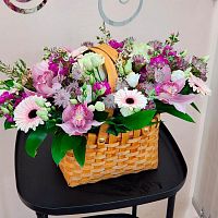 Корзина с цветами Микс
