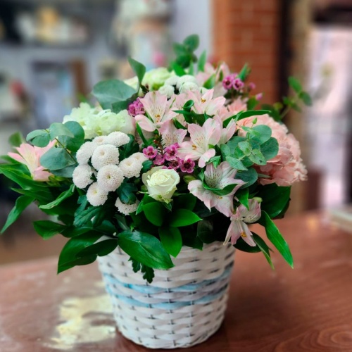 Корзина с цветами Микс фото 2