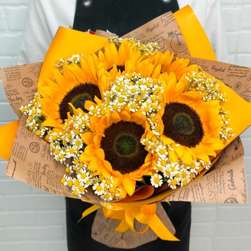 Подсолнухи и Танацетум