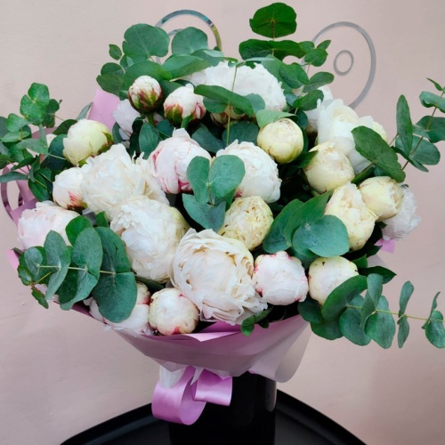 Букет Белые Пионы