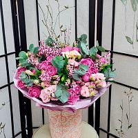 Авторский букет из кустовой розы Бомбастик