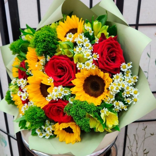 Авторский букет с Подсолнухами фото 2