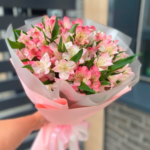 Букет из Альстромерии фото 2